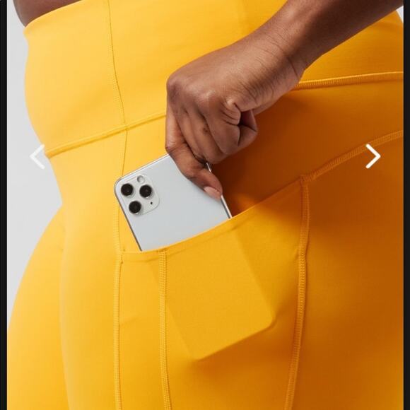 NWT Athleta Ultimate Stash Pocket II Capri Size XS - Picture 6 of 11